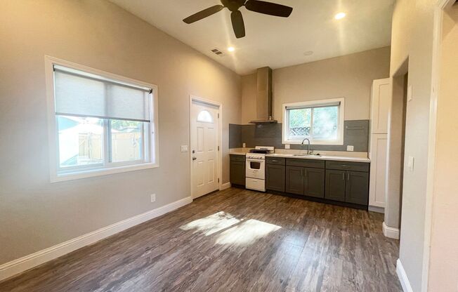 1 bed, 1 bath, $2,495