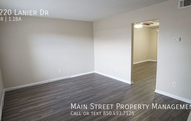 2 beds, 1.5 baths, 900 sqft, $1,250