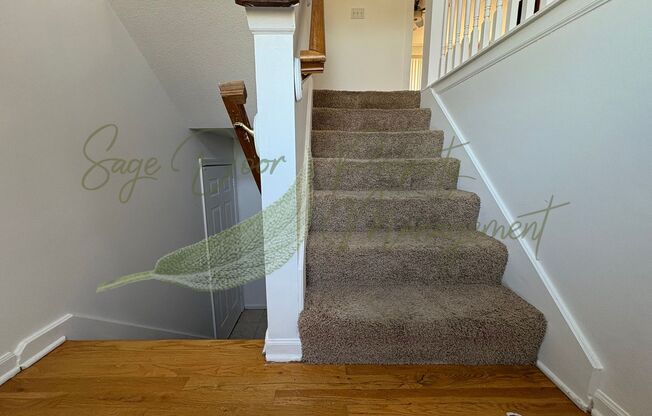 BEAUTIFUL BLUE SPRINGS HOME!!!