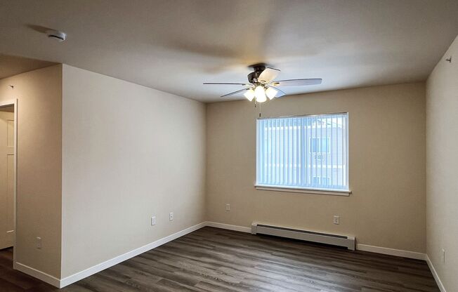 2 beds, 2 baths, 1,483 sqft, $1,675, Unit AT 709-33