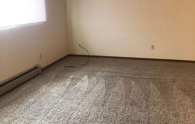 1 bed, 1 bath, 580 sqft, $650, Unit 1530-07