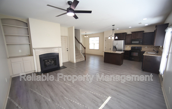 198 BALBOA PKWY