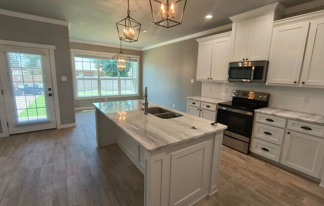 Stunning and Spacious 3bed/2bath Home – Your Dream Rental Awaits!