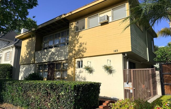 149 S Spalding Drive