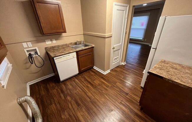 4538 West Second 2BR/1BA (Dayton)