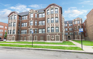 8148 S Ingleside