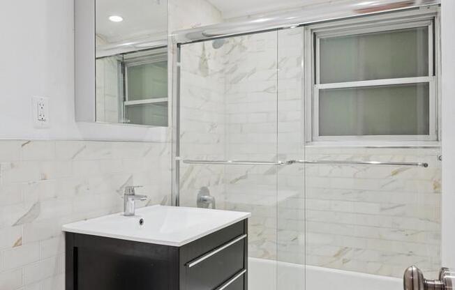 333 East 46th Street 2G