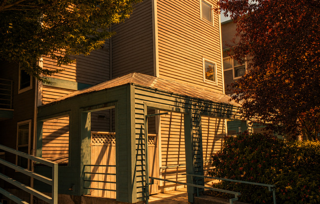 1 bed, 1 bath, 525 sqft, $1,715, Unit 101