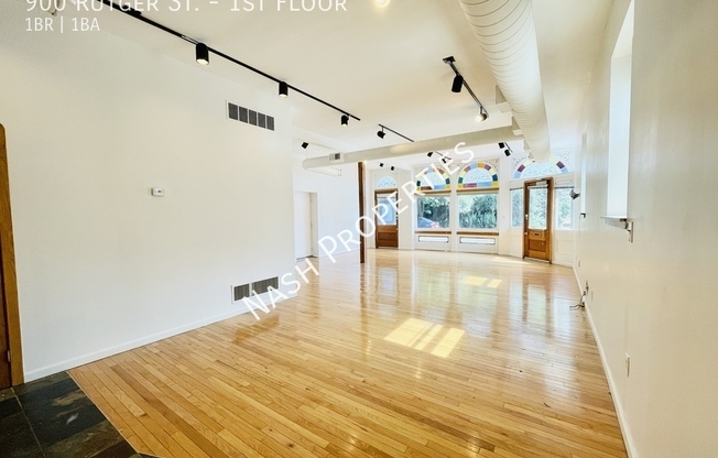 900 Rutger St.
