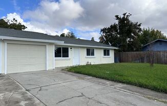 Newly Remodel 3-Bedroom Home in Prime Elk Grove Location – Available Now!