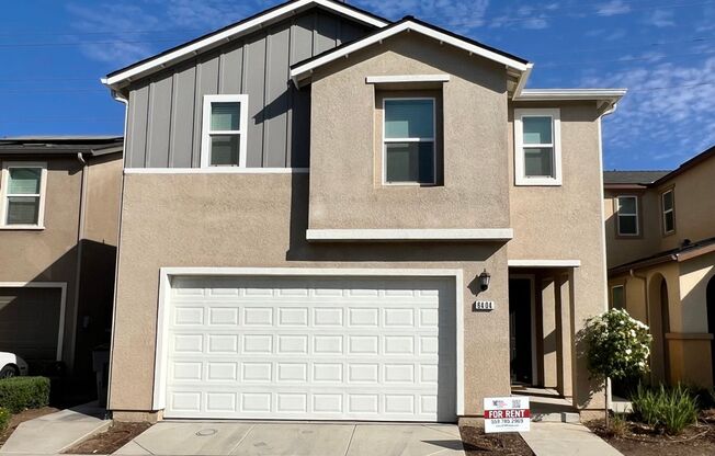 4 beds, 2.5 baths, $2,495