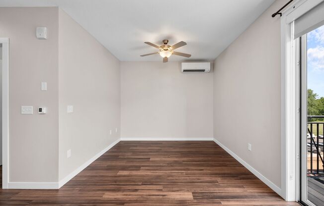 Studio, 1 bath, 465 sqft, $1,050, Unit 534