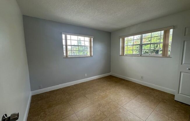 2 beds, 1 bath, 800 sqft, $1,925, Unit 224