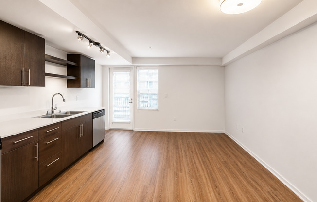 1 bed, 1 bath, 415 sqft, $1,985, Unit 1205-A
