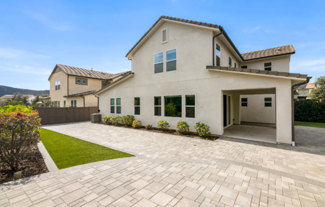 2754 OVERLOOK PT DR