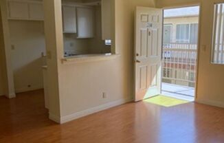 1 bed, 1 bath, 600 sqft, $1,750, Unit 16525-204