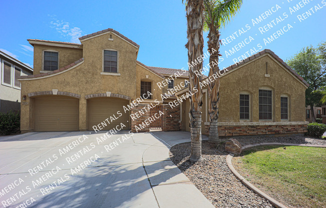 3854 E PARKVIEW DR