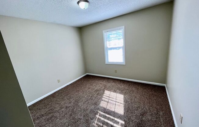 2 beds, 1 bath, 750 sqft, $1,045, Unit B-509D4