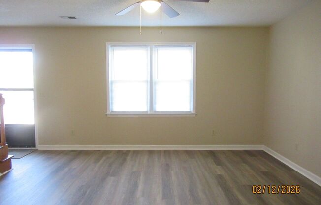 Newly renovated-2 bed/1.5 bath townhouse- Lawn Maintenance included