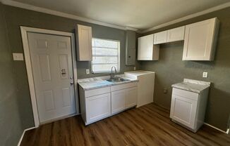 1 bed, 1 bath, $1,150