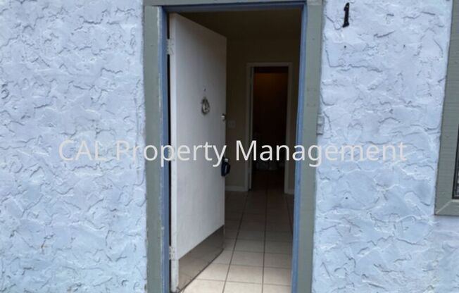 DELM - 1045 OLYMPIA AVE