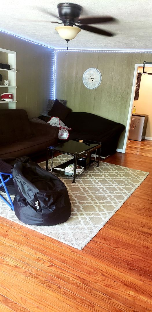 4 bedroom, 2 bath home - Available July 2026!