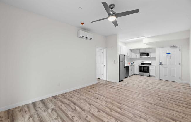 1 bed, 1 bath, 557 sqft, $2,260