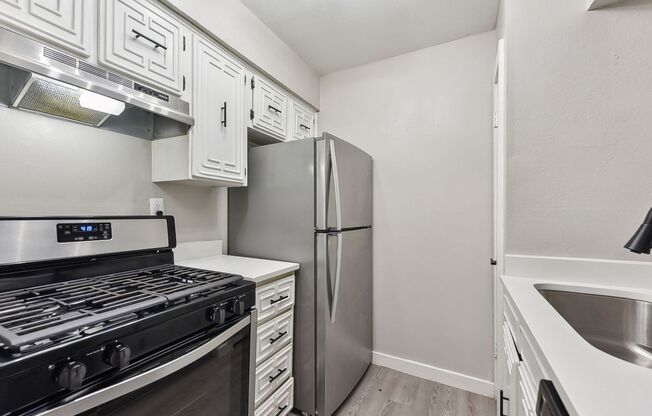 1 bed, 1 bath, 750 sqft, $900, Unit 231