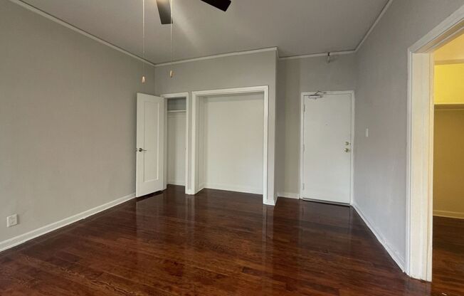 ING - Ingraham Apartments