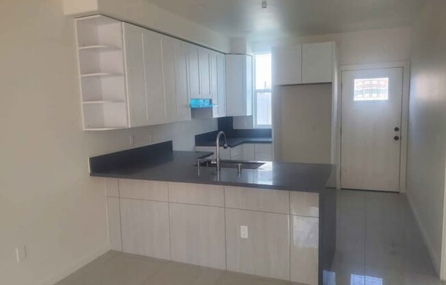 395 N 1 ST
