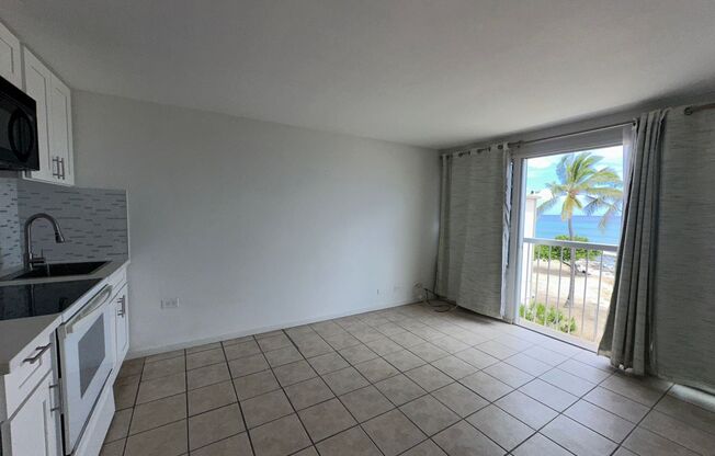 1 bed, 1 bath, $1,600, Unit A443