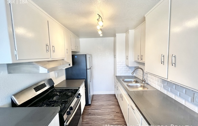 1 bed, 1 bath, $1,795