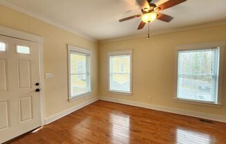 3 beds, 2.5 baths, $2,495, Unit #5