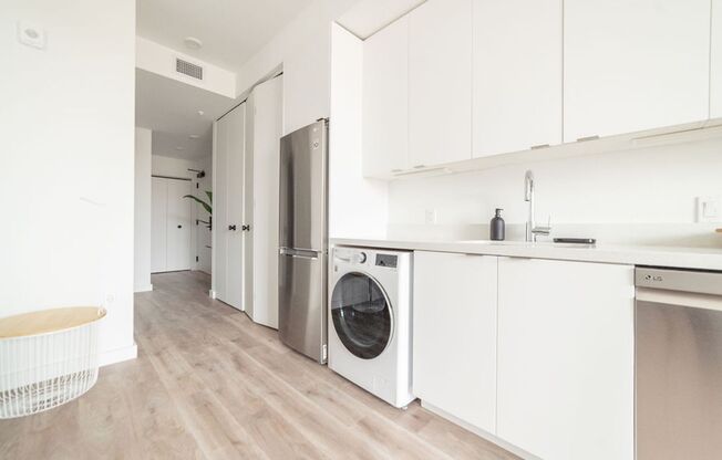 Studio, 1 bath, 349 sqft, $1,236, Unit 206A