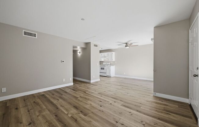 Sunny Creek Apts.
