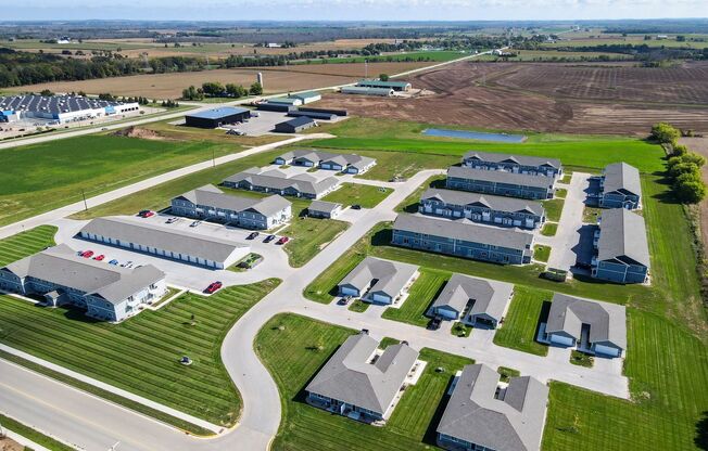 3 beds, 2 baths, 1,247 sqft, $1,835, Unit CH 1124-50