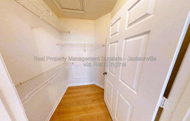 1 bed, 1 bath, 1,012 sqft, $1,425, Unit 536