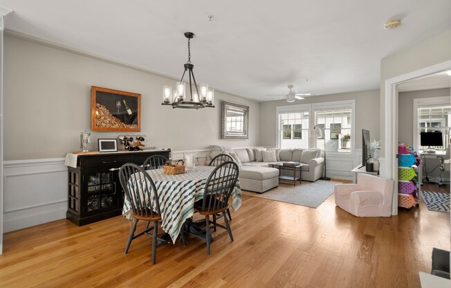 3 beds, 2.5 baths, 1,757 sqft, $4,500, Unit 3