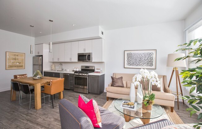 3 beds, 2 baths, 1,066 sqft, $3,295, Unit 225