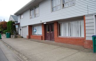 2 Bedroom 1 Bath Apt. Newberg OR 97132