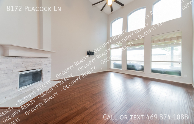 8172 PEACOCK LN