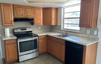 2 beds, 1 bath, $1,450