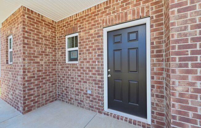 **BE THE VERY FIRST ONE TO LIVE IN THIS BRAND NEW HOME IN SMITH FARMS BY GOODALL HOMES**