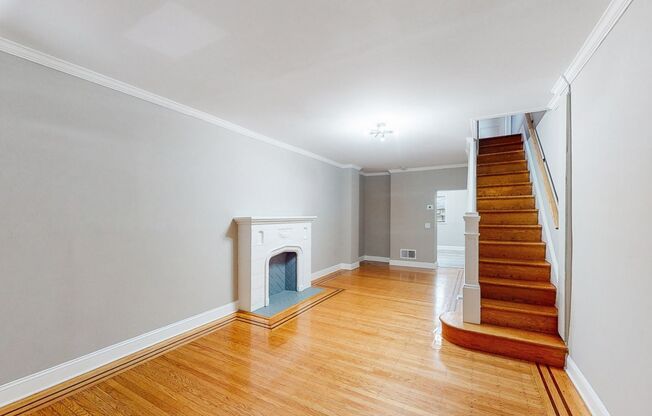 Gorgeous Renovation w/Original Hardwood Floors