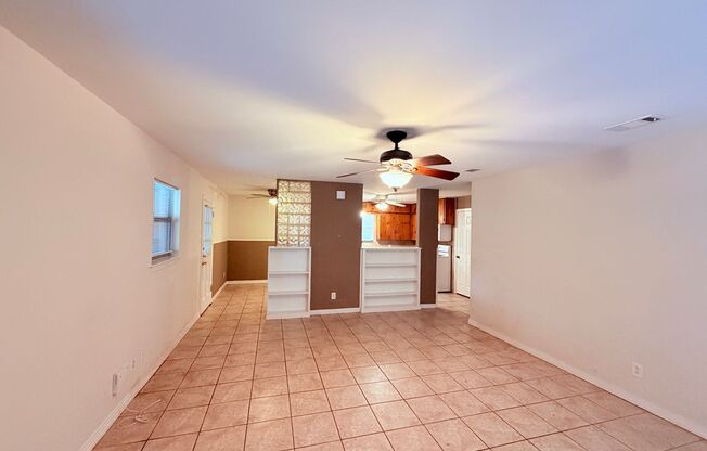 COZY 3 BEDROOM - CENTRAL LOCATION - QUIET CUL-DE-SAC