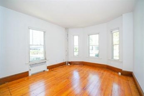 170 Pleasant Street