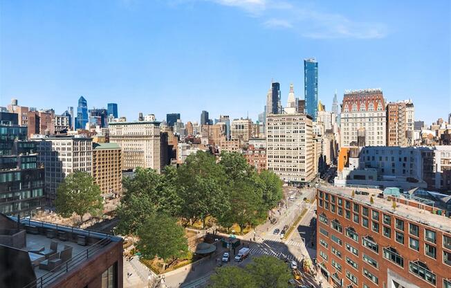 1 bed, 1 bath, $8,980, Unit 15J