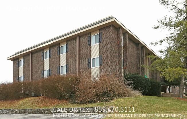 208 Lakeshore Drive 21