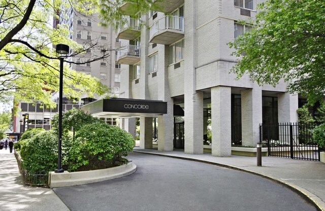 1 bed, 1 bath, 700 sqft, $6,000, Unit 8J