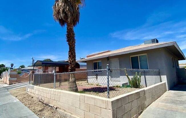 1641 STEWART AVE